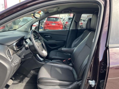 2021 Chevrolet Trax AWD LT