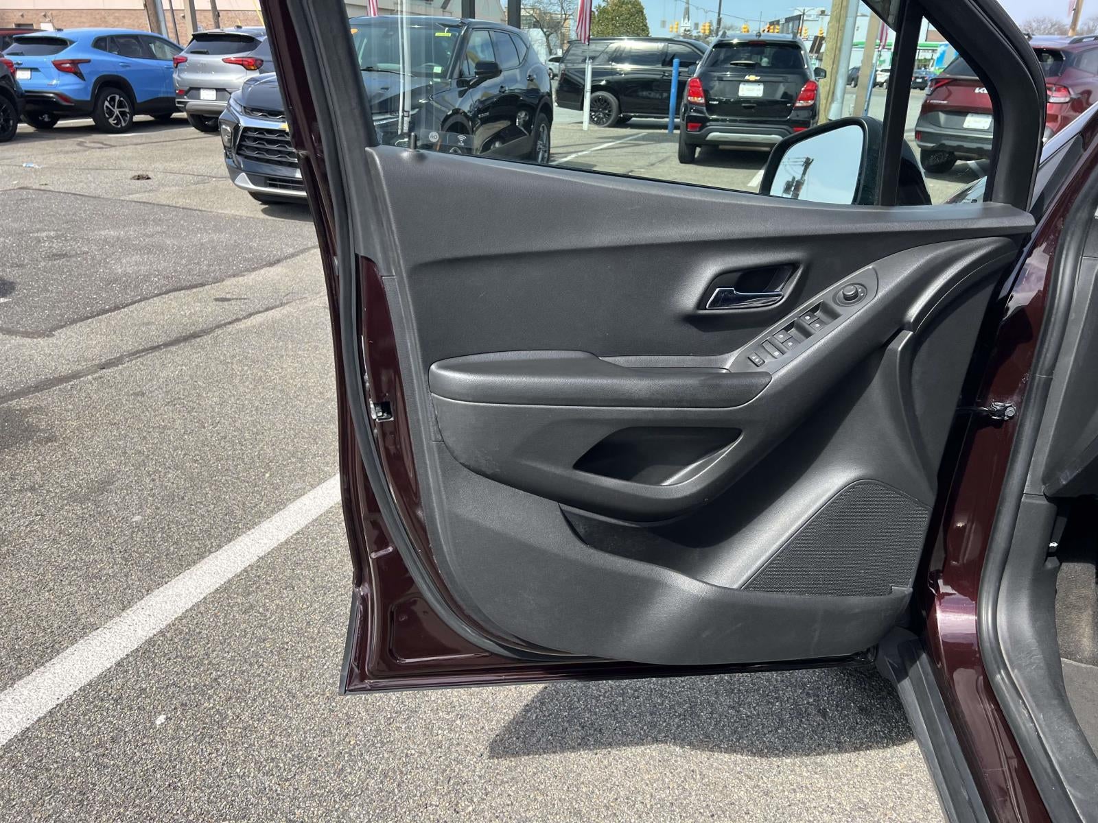 2021 Chevrolet Trax AWD LT