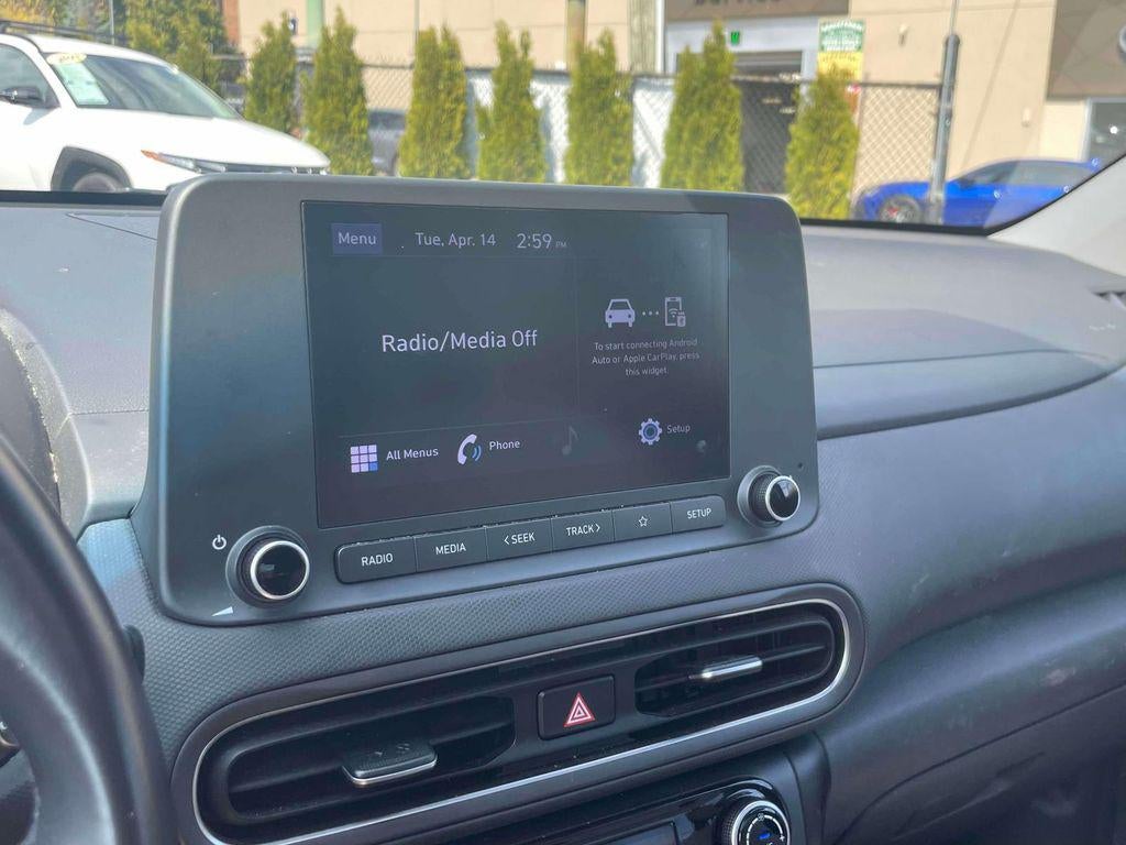 2022 Hyundai Kona SEL