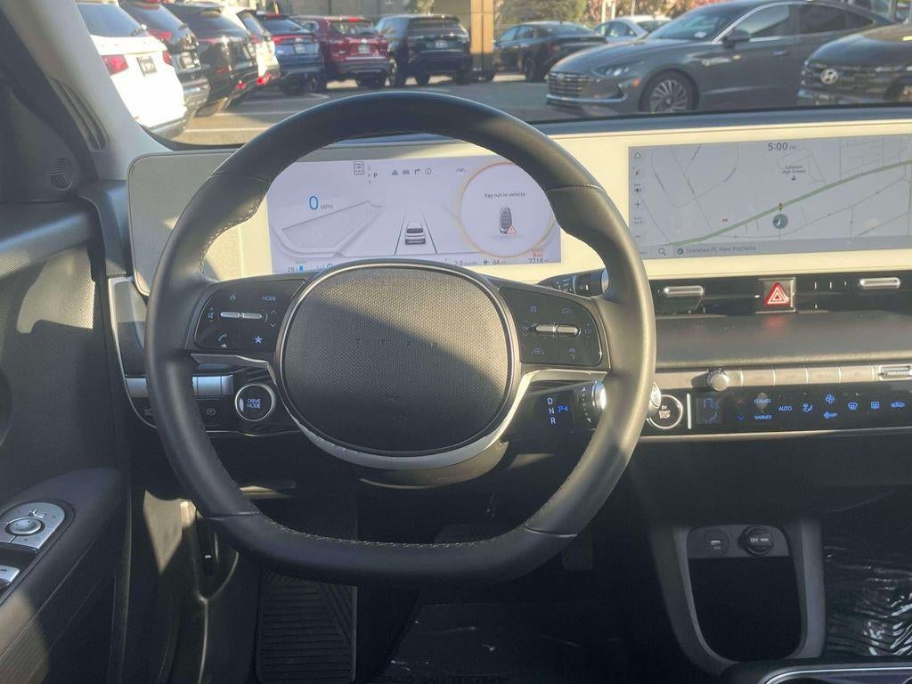 2024 Hyundai IONIQ 5 SE