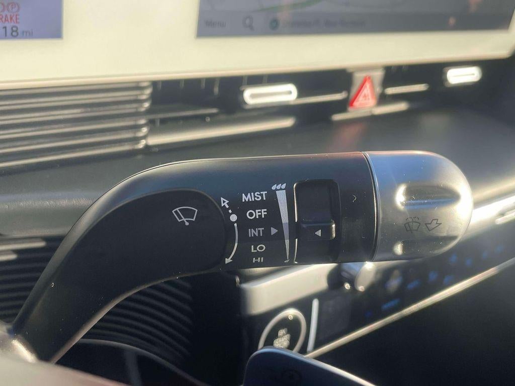 2024 Hyundai IONIQ 5 SE