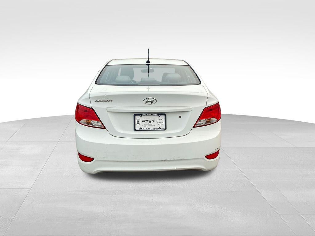 2016 Hyundai Accent SE