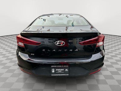 2019 Hyundai Elantra SE