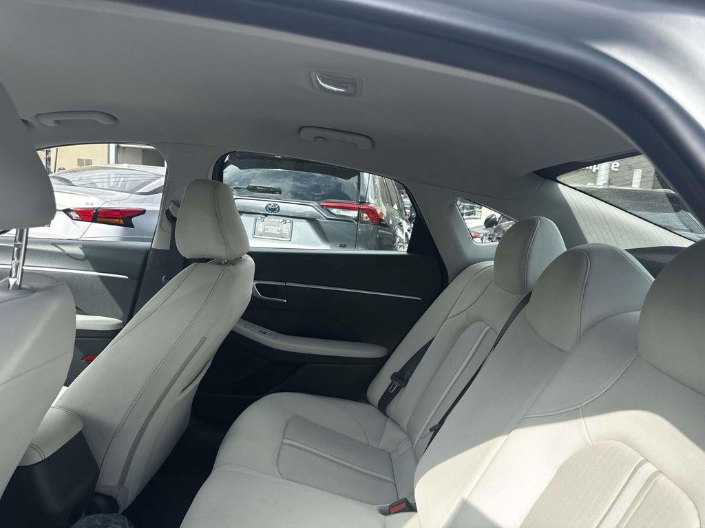 2023 Hyundai Sonata SE