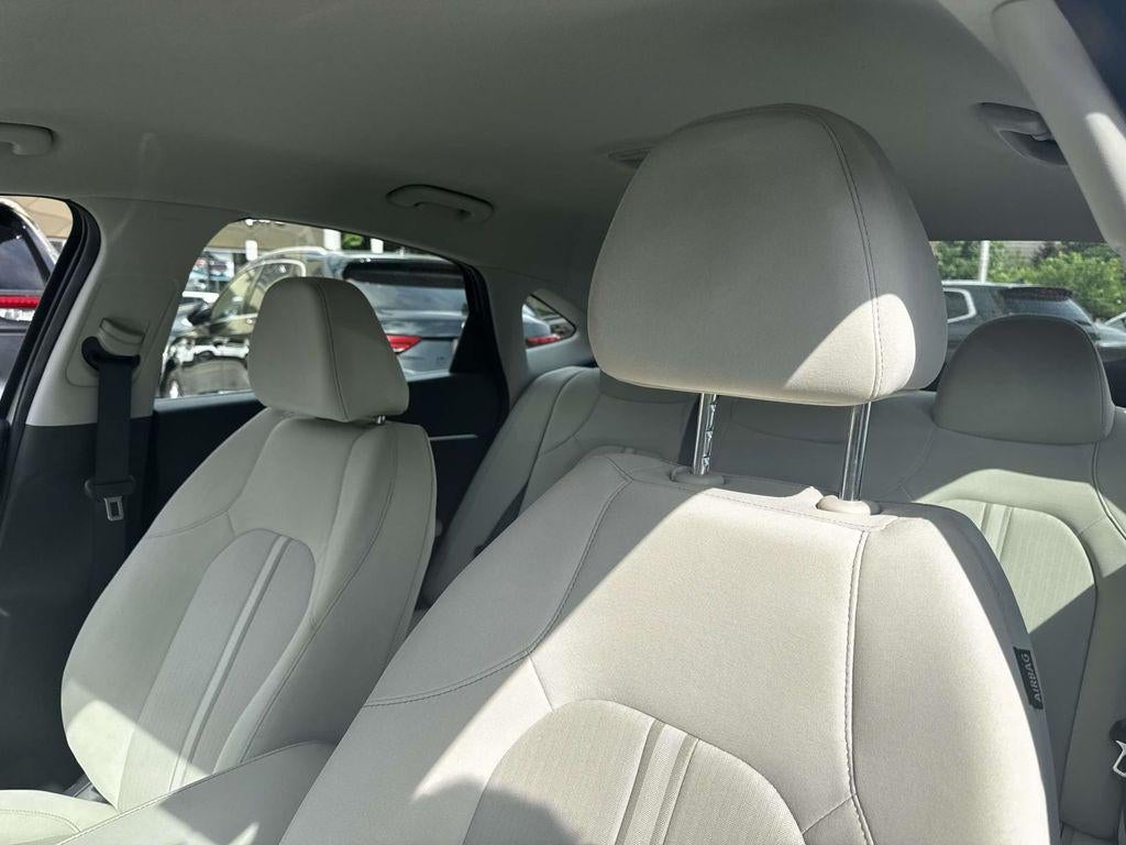 2023 Hyundai Sonata SE