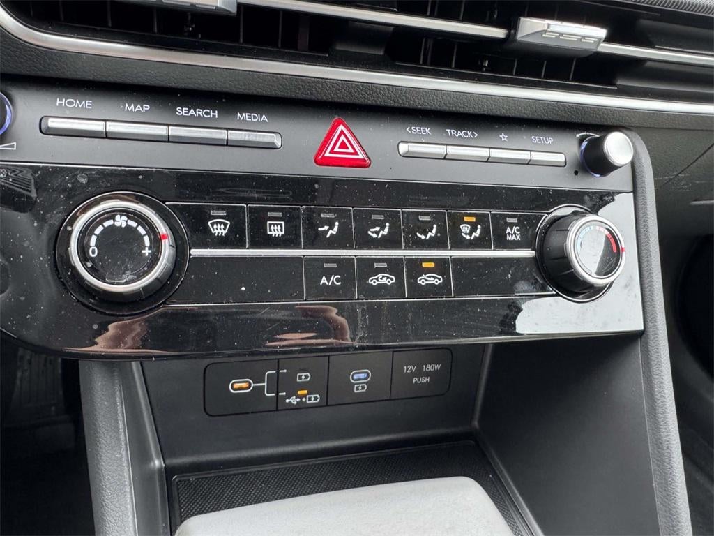 2025 Hyundai Sonata SE