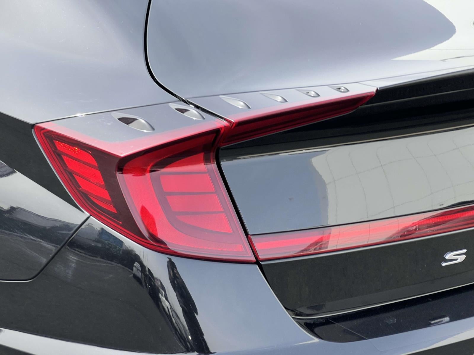 2022 Hyundai Sonata Hybrid Limited