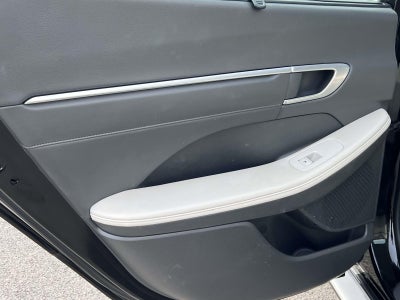 2022 Hyundai Sonata Hybrid Limited