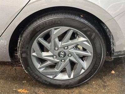 2024 Hyundai Elantra Hybrid Blue