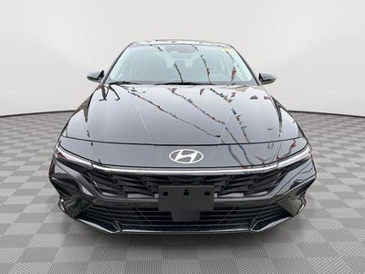2024 Hyundai Elantra Hybrid Limited
