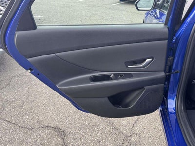 2025 Hyundai Elantra SEL Convenience