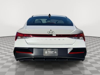 2025 Hyundai Elantra SEL Convenience