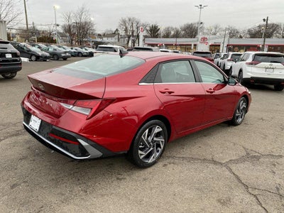 2025 Hyundai Elantra SEL Convenience