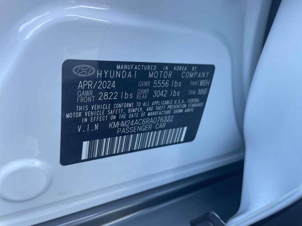 2024 Hyundai IONIQ 6 SE