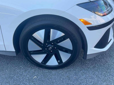 2024 Hyundai IONIQ 6 SE