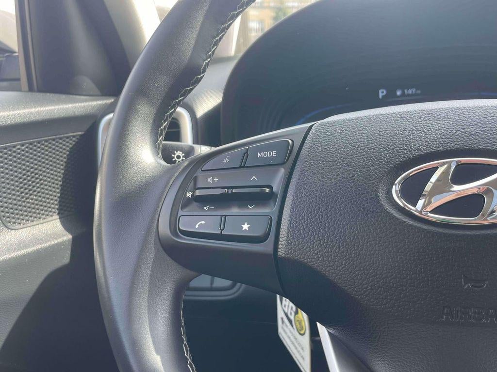 2023 Hyundai Venue SEL