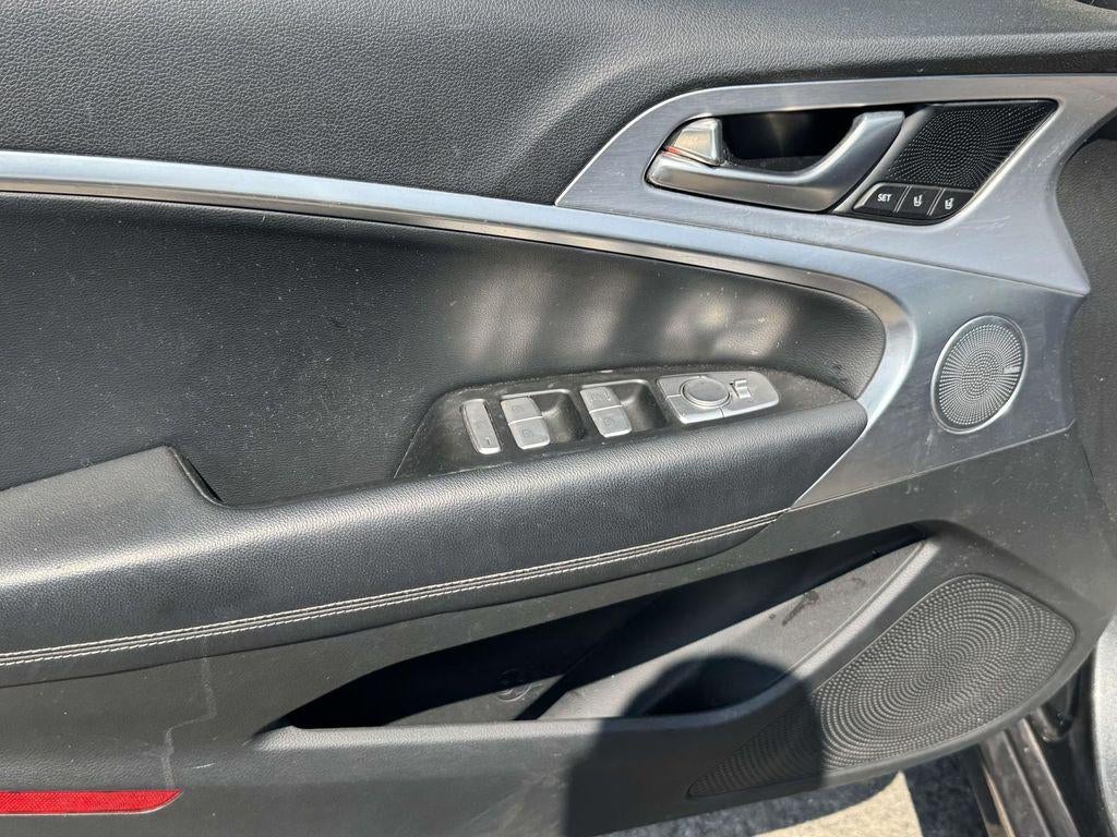 2019 Genesis G70 2.0T Sport
