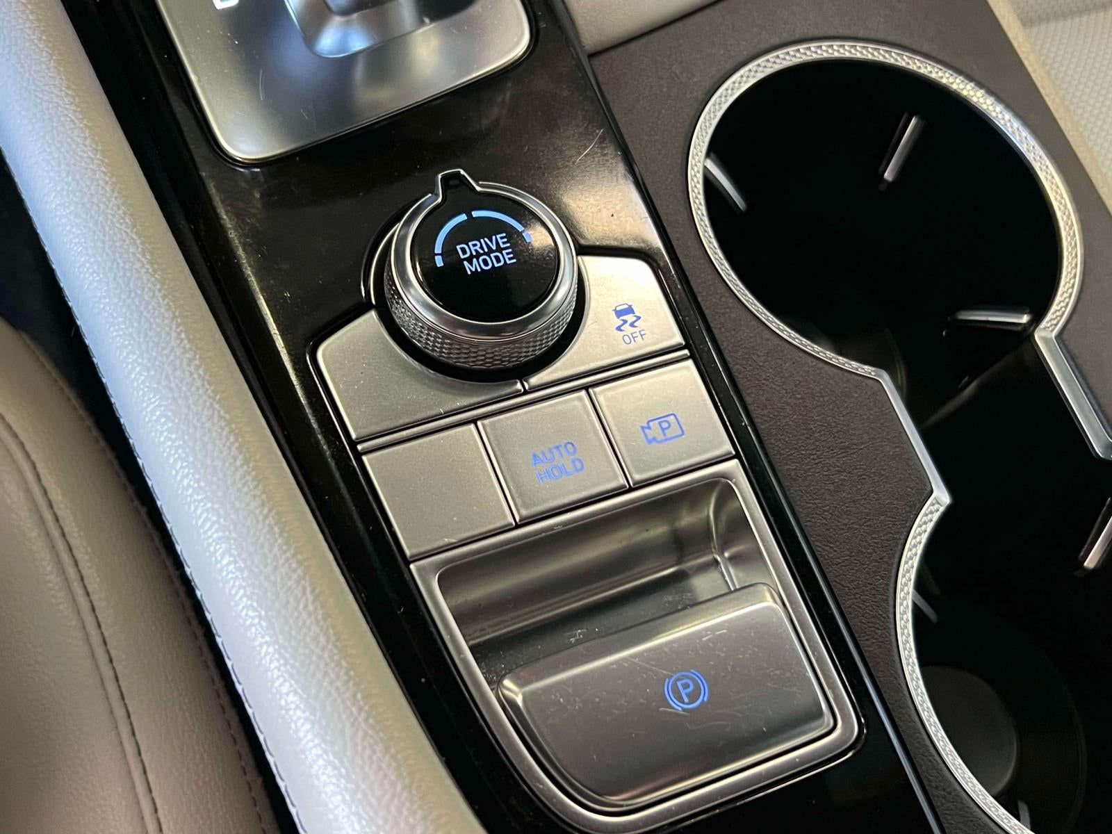 2024 Genesis G70 2.5T AWD