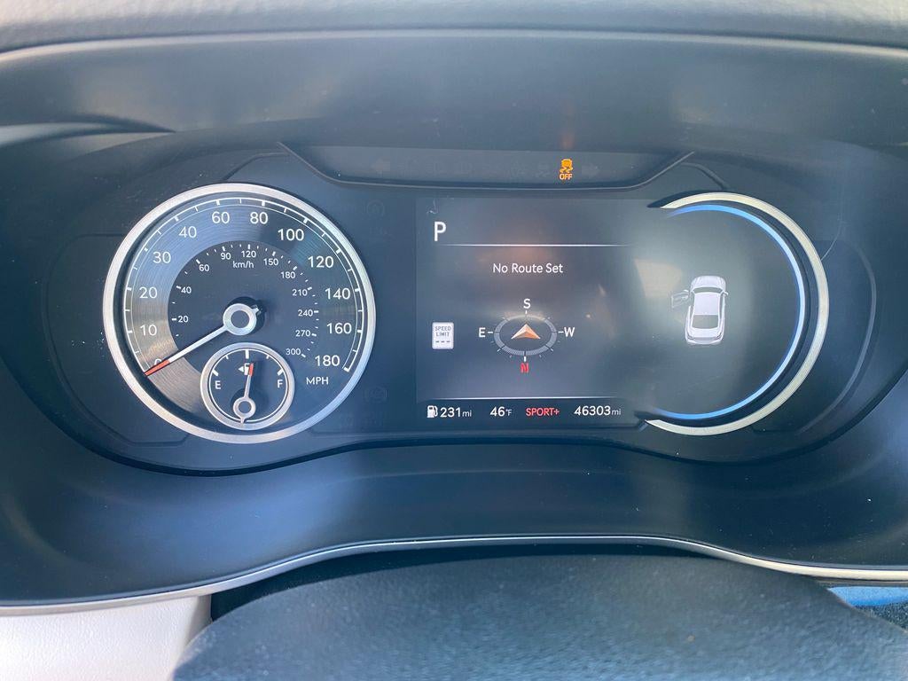 2024 Genesis G70 2.5T RWD