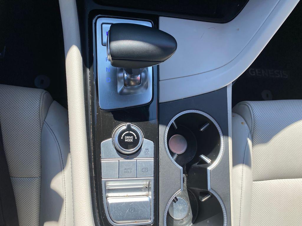 2024 Genesis G70 2.5T RWD