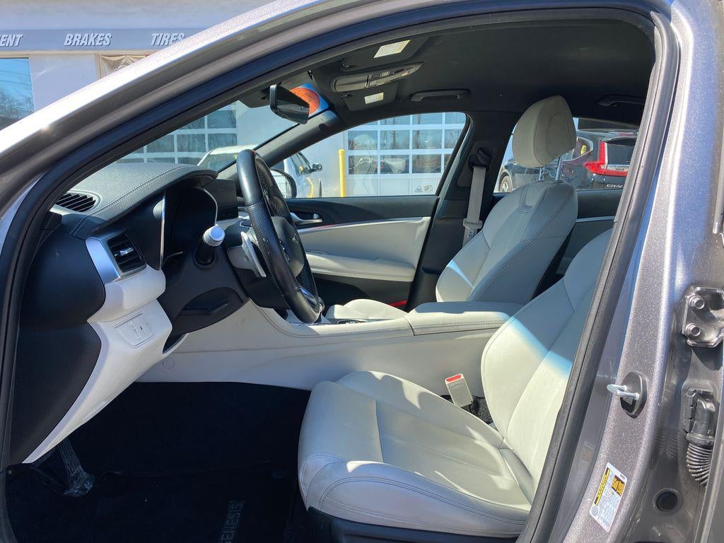 2024 Genesis G70 2.5T RWD