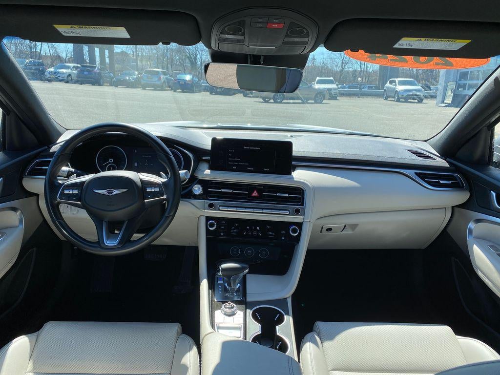 2024 Genesis G70 2.5T RWD