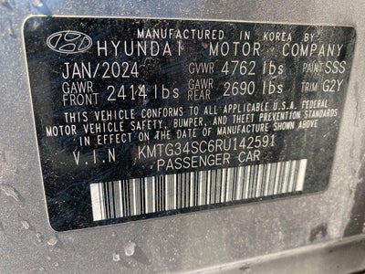 2024 Genesis G70 2.5T RWD