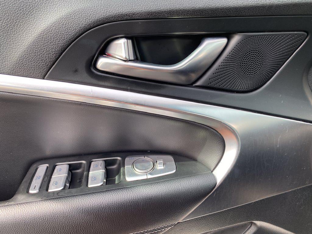 2025 Genesis G70 2.5T AWD