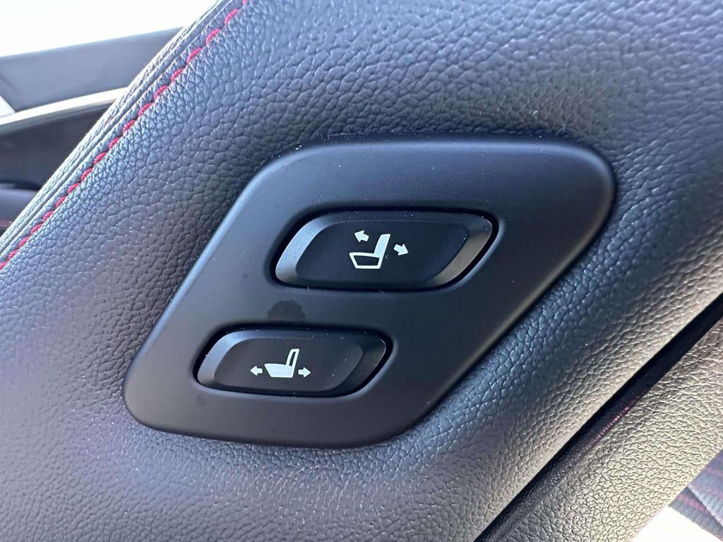 2023 Genesis G70 2.0T AWD