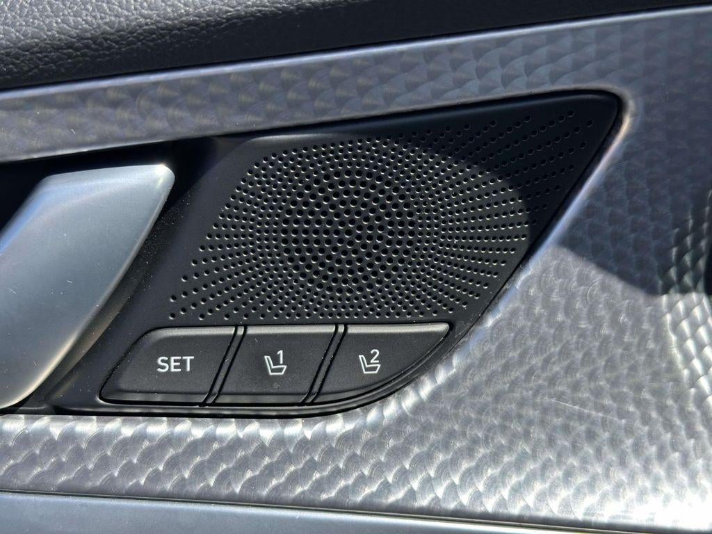 2023 Genesis G70 2.0T AWD