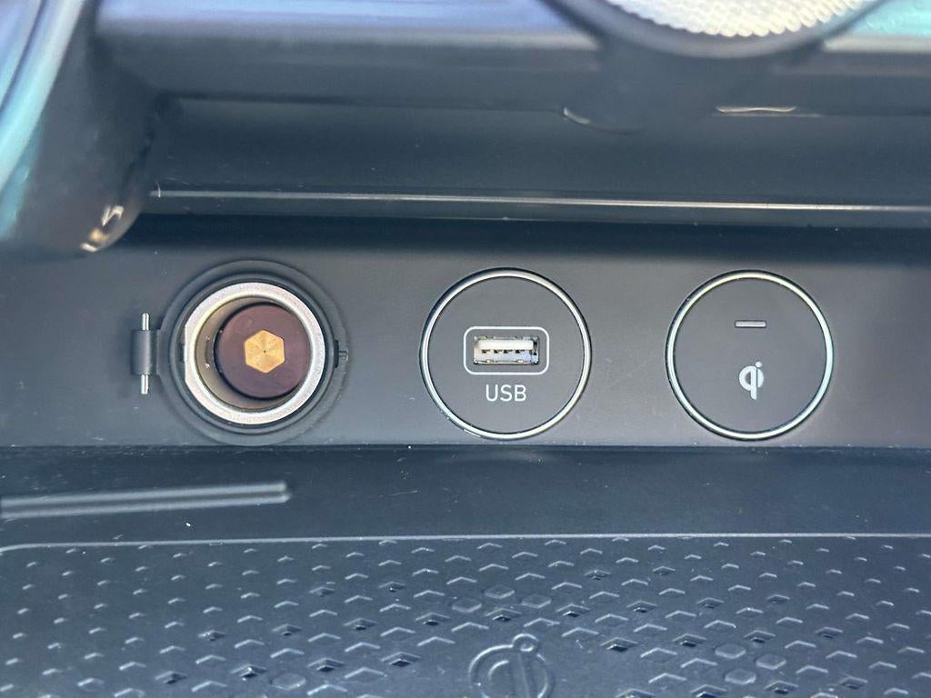 2023 Genesis G70 2.0T AWD