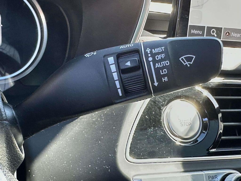 2023 Genesis G70 2.0T AWD