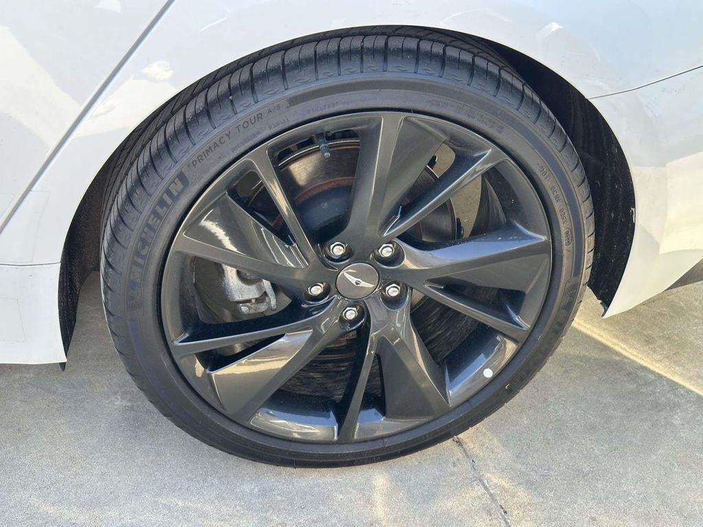 2023 Genesis G70 2.0T AWD