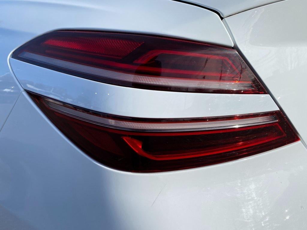 2023 Genesis G70 2.0T RWD