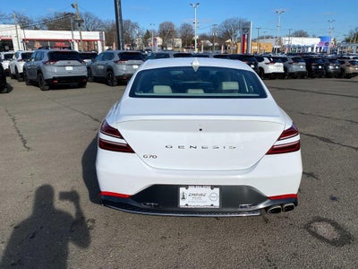 2023 Genesis G70 2.0T RWD