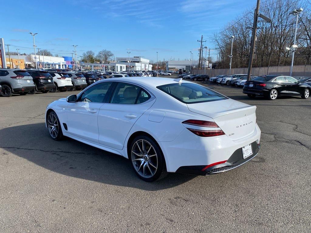 2023 Genesis G70 2.0T RWD