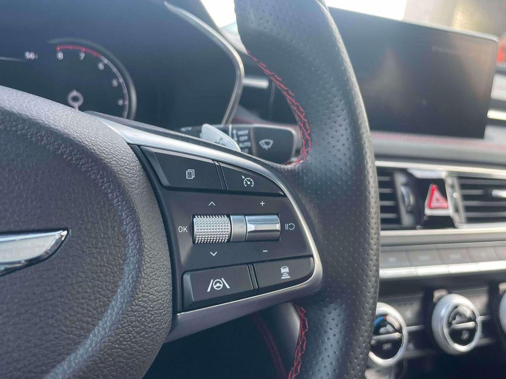 2023 Genesis G70 2.0T AWD