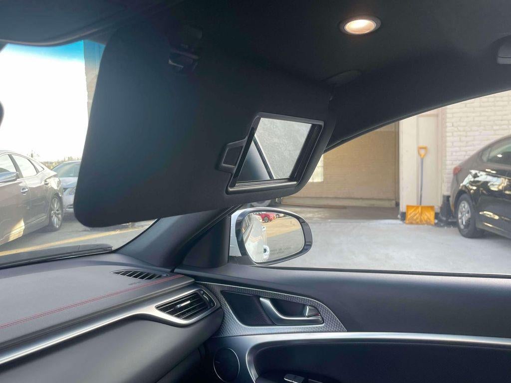 2023 Genesis G70 2.0T AWD