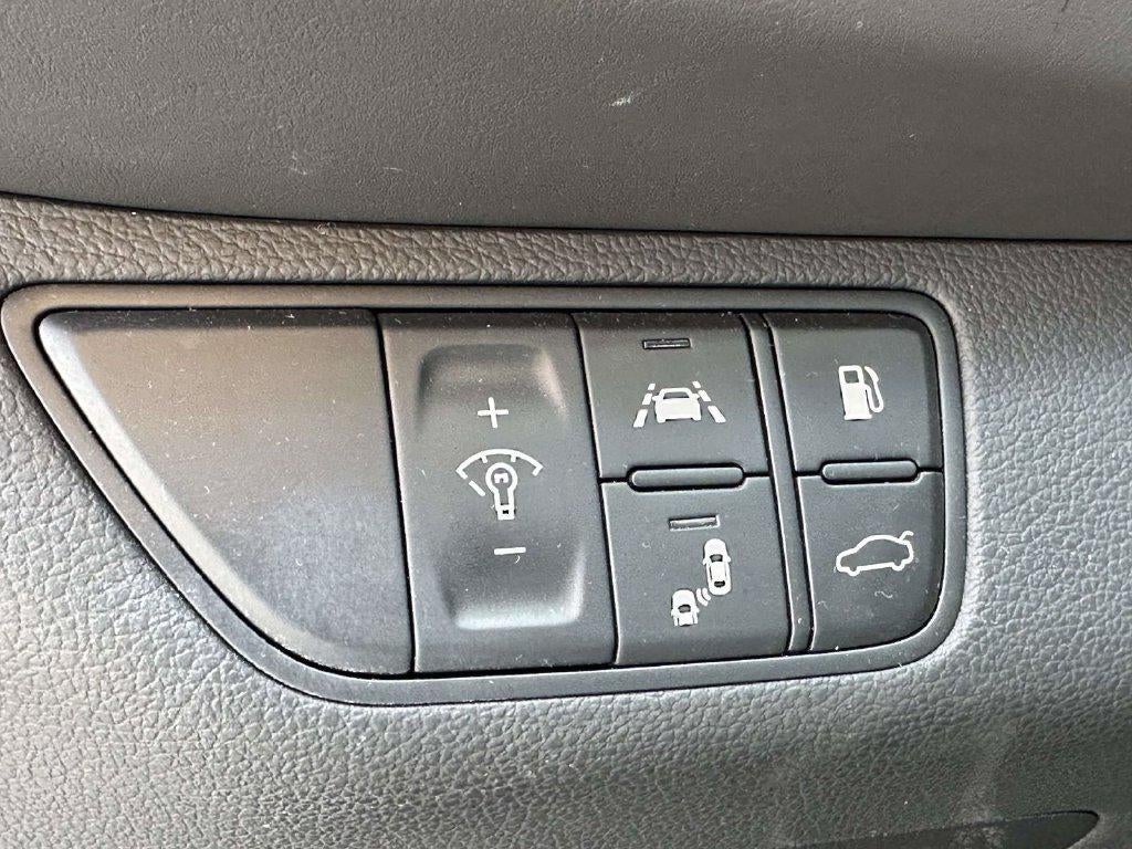 2019 Genesis G70 2.0T Advanced