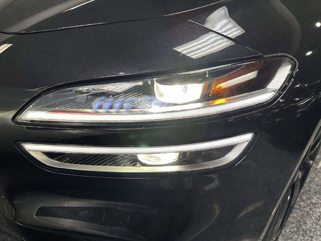 2023 Genesis G70 3.3T AWD