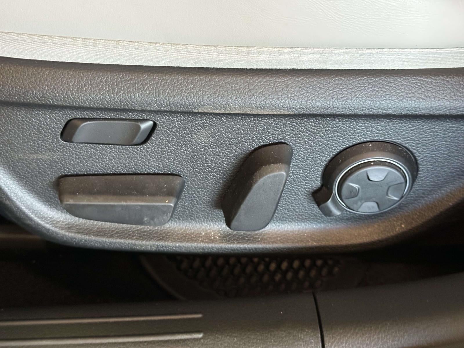 2023 Genesis G70 3.3T AWD