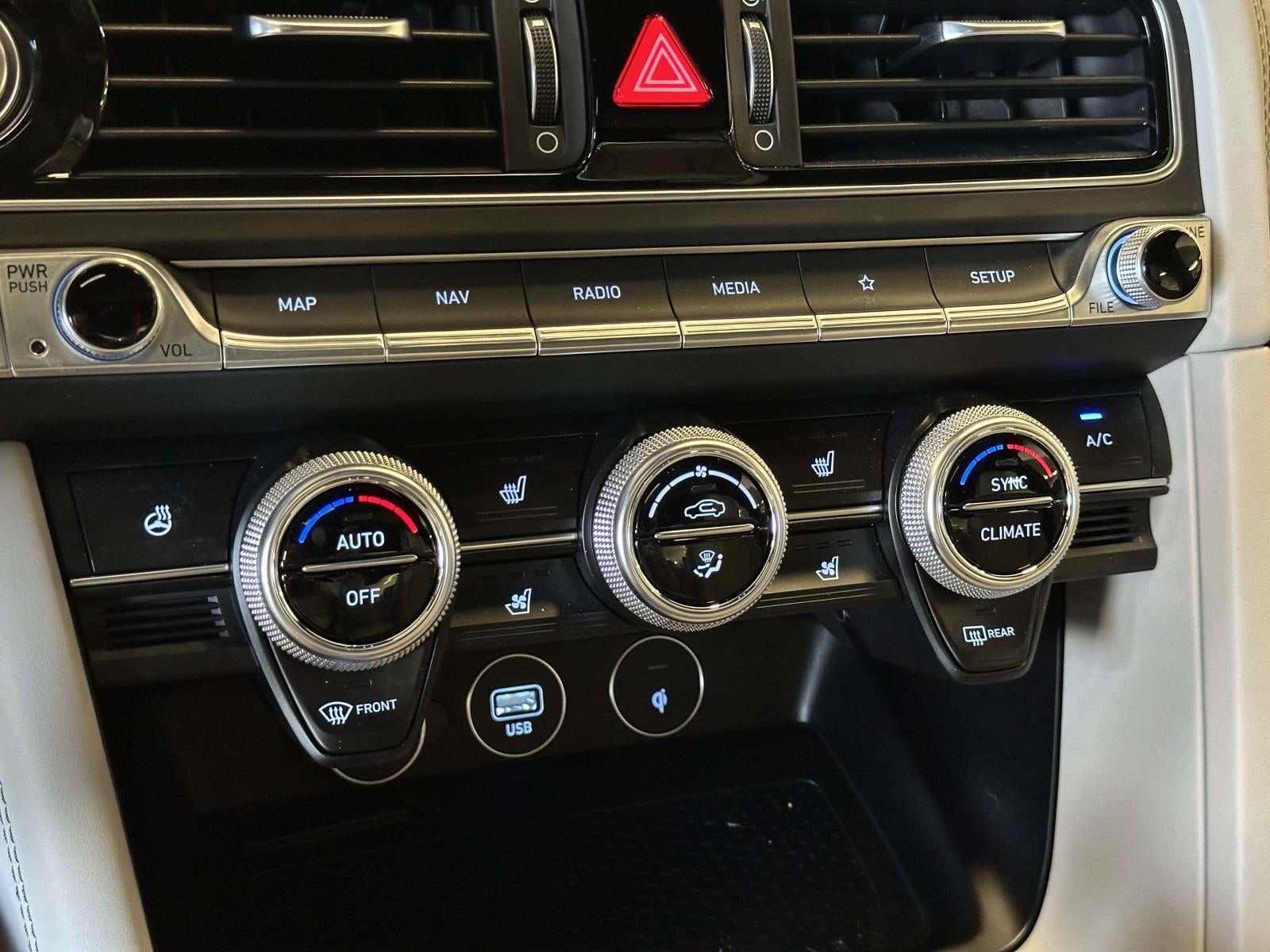 2023 Genesis G70 3.3T AWD