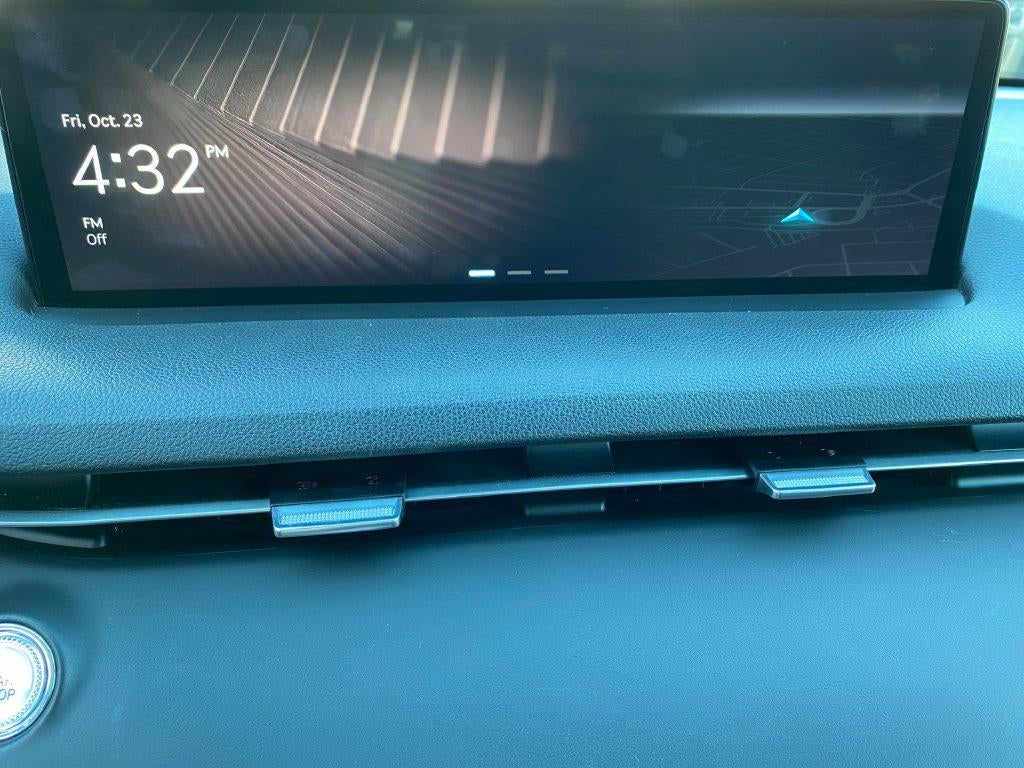 2025 Genesis GV70 2.5T AWD