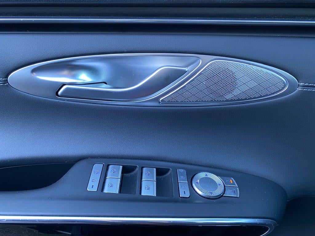 2025 Genesis GV70 2.5T AWD