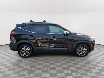 2022 Kia Seltos EX