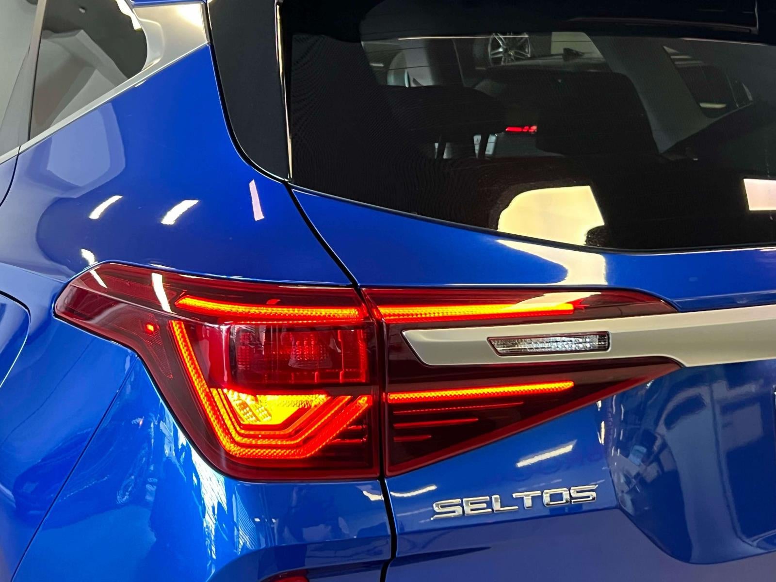 2021 Kia Seltos S
