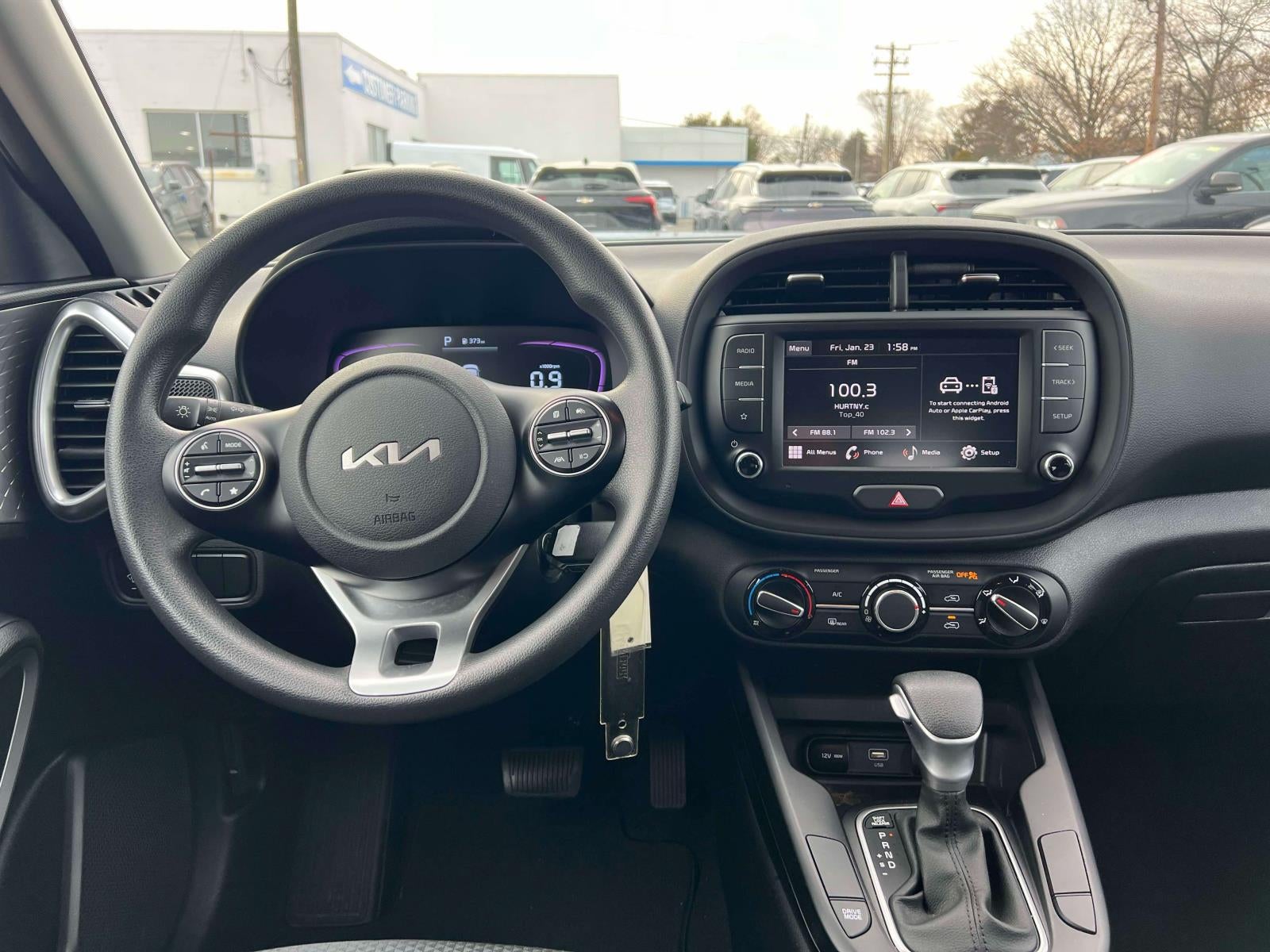 2023 Kia Soul LX