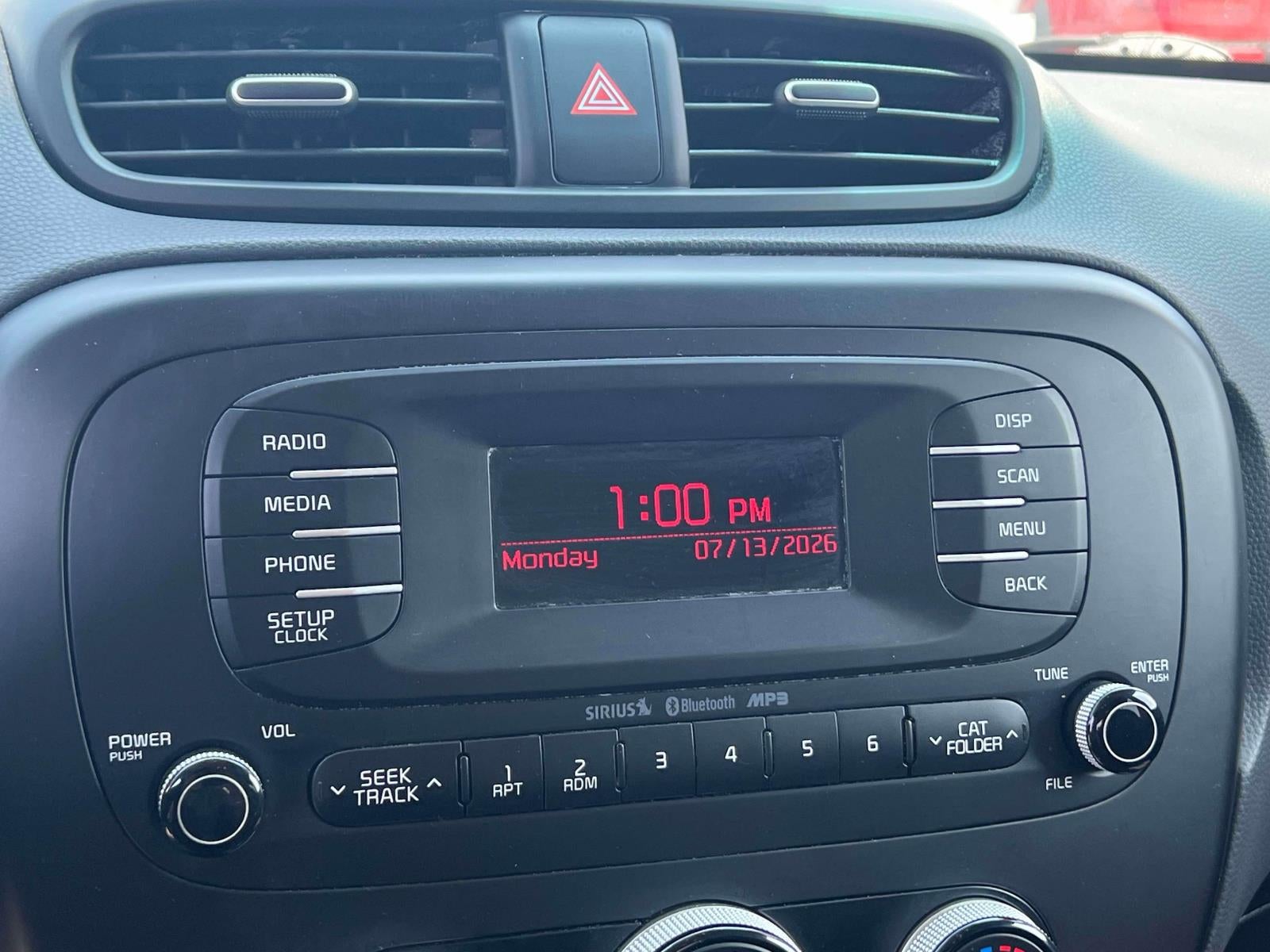 2016 Kia Soul Base