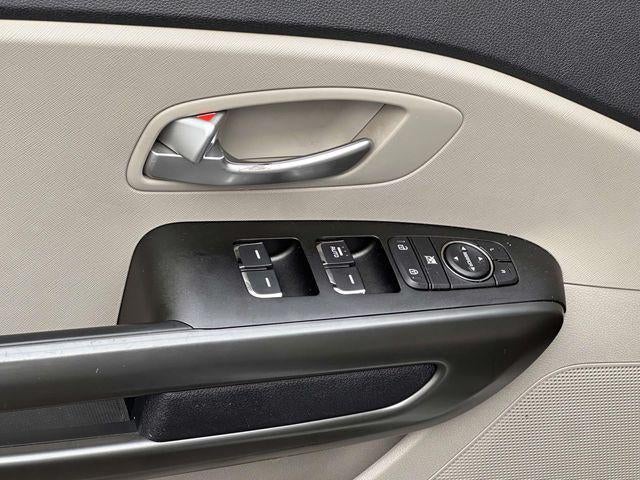 2020 Kia Sedona LX