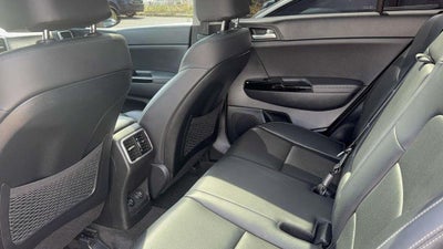 2022 Kia Sportage EX